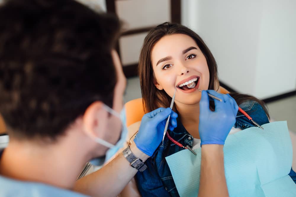 Dental Clinic Open On Saturday